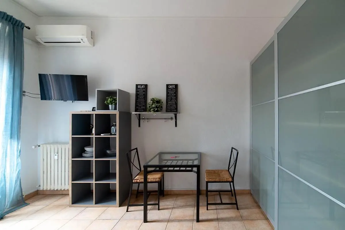 Appartement Hbhall Residenze Darsena Milaan