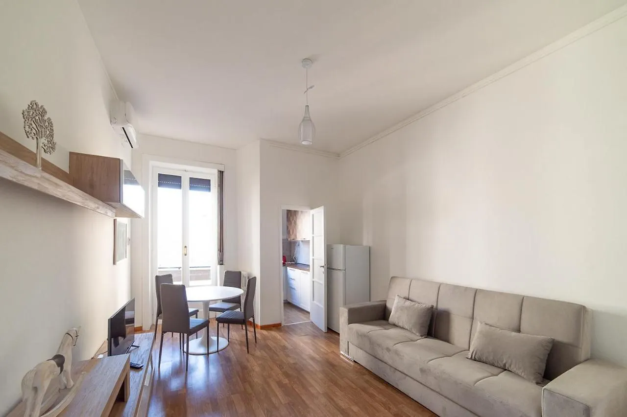 Hbhall Residenze Darsena Milaan Italië