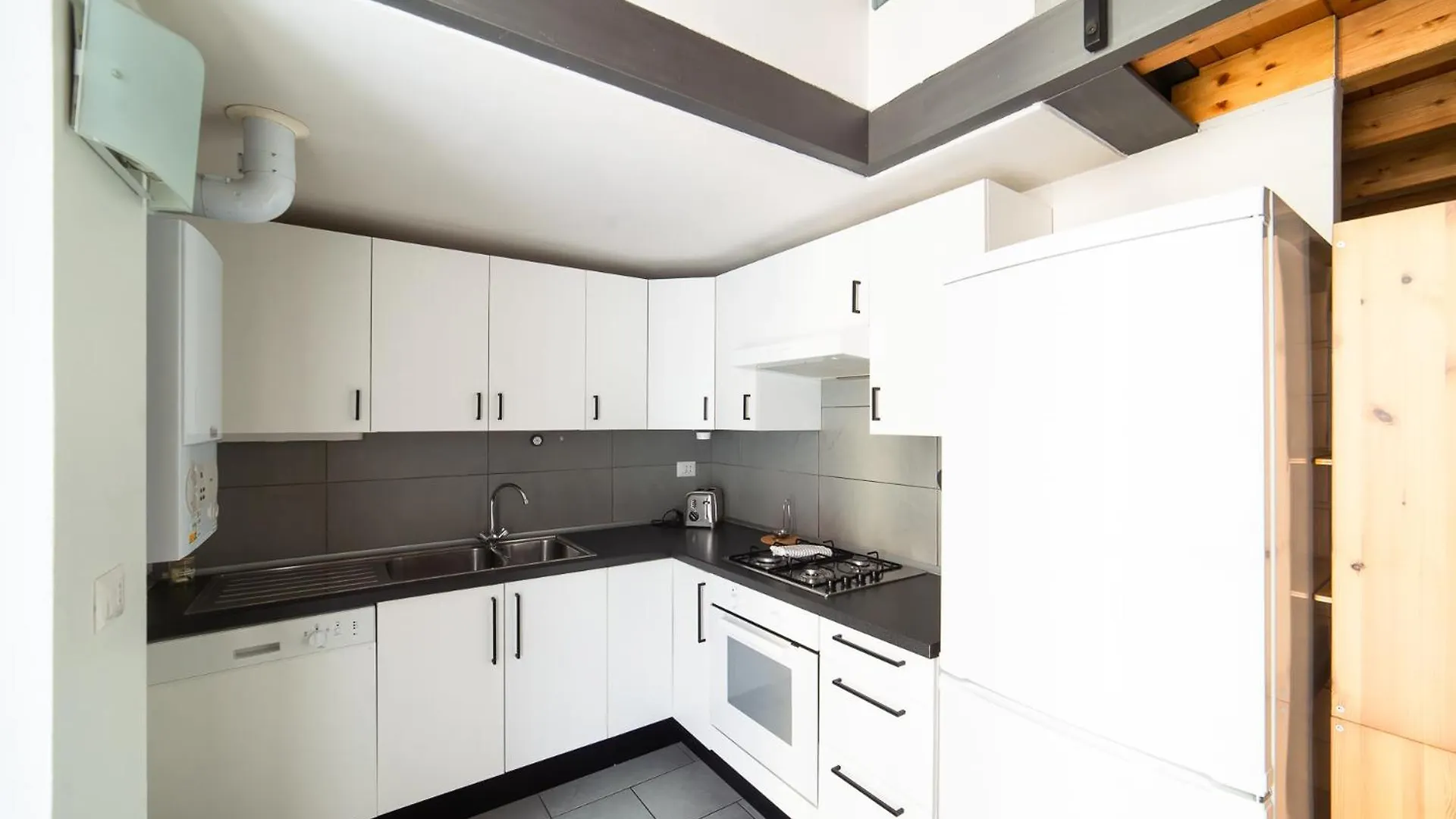 Hbhall Residenze Darsena Milaan Appartement