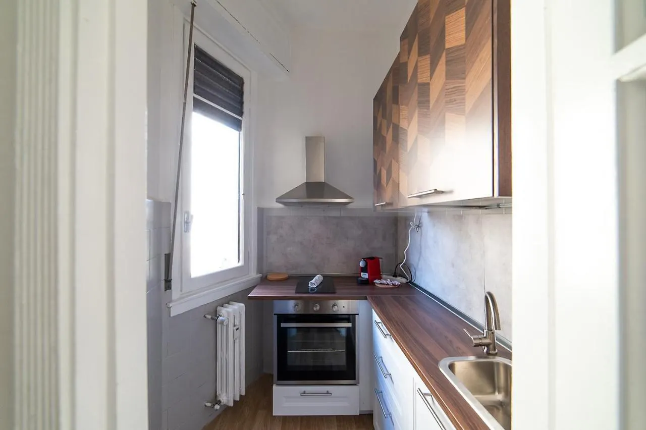 Hbhall Residenze Darsena Milan